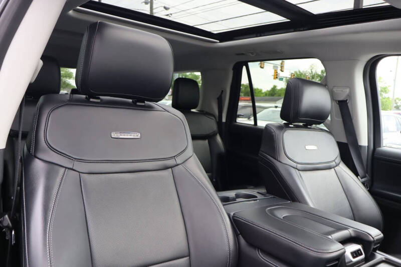 2025 Ford Expedition MAX Platinum