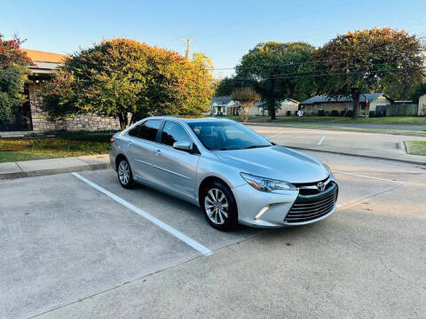 2016 Toyota Camry XLE