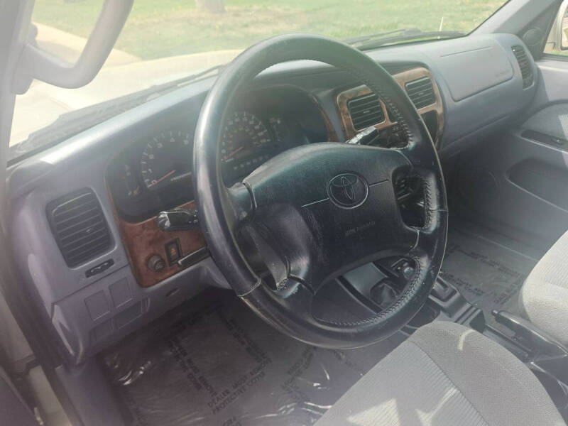 2000 Toyota 4Runner SR5