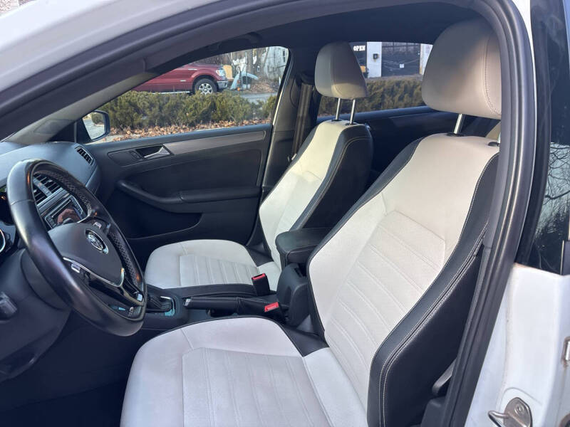 2016 Volkswagen Jetta 1.8T Sport