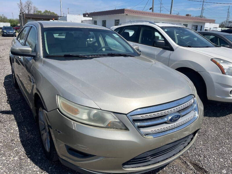 2011 Ford Taurus SEL