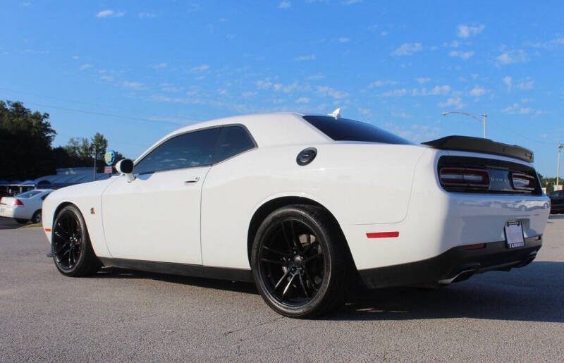 2021 Dodge Challenger