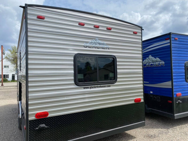 2022 Glacier 16RD