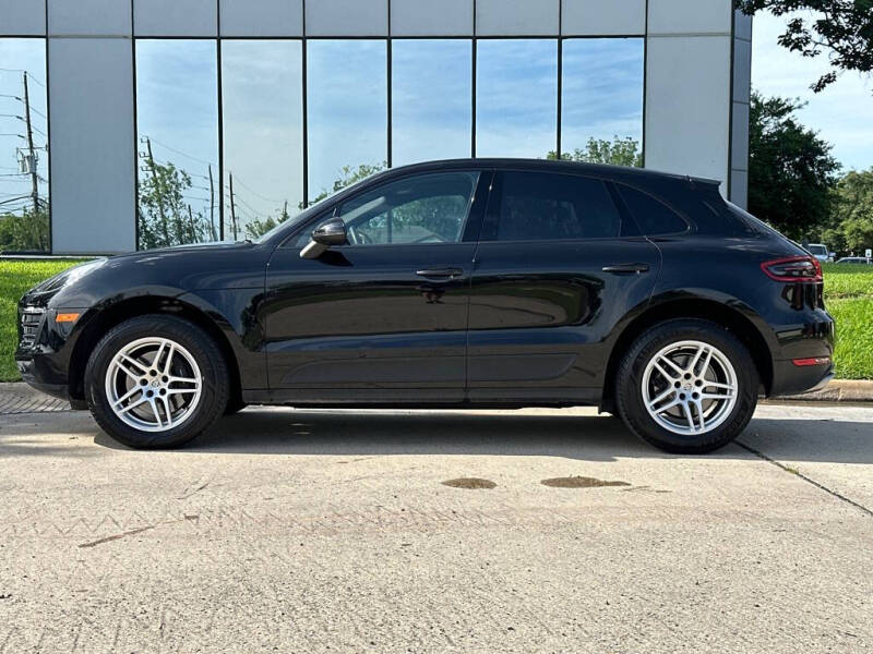 2017 Porsche Macan
