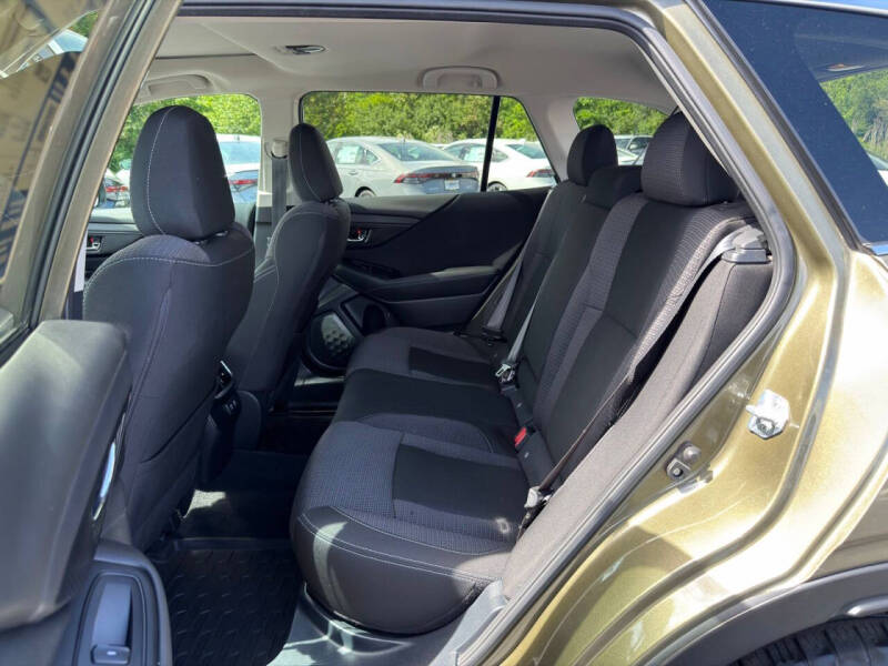 2022 Subaru Outback Premium