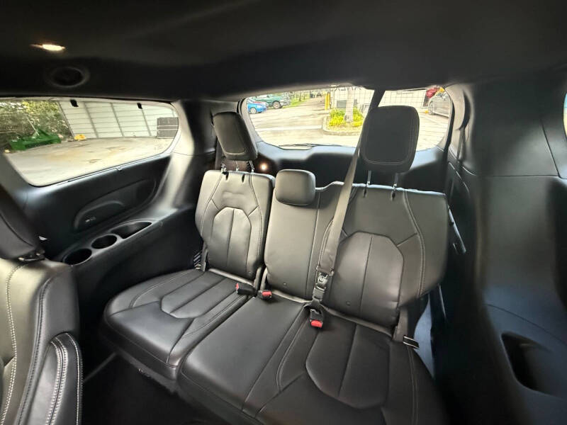 2018 Chrysler Pacifica Touring L