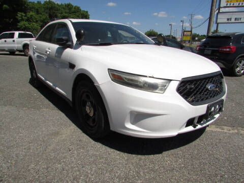 2013 Ford Taurus for sale at Auto Outlet Of Vineland in Vineland NJ