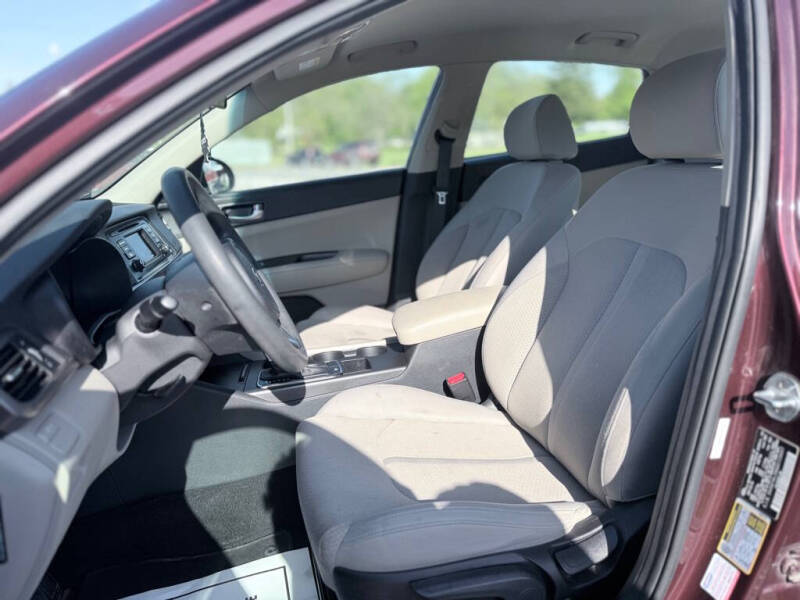 2016 Kia Optima LX