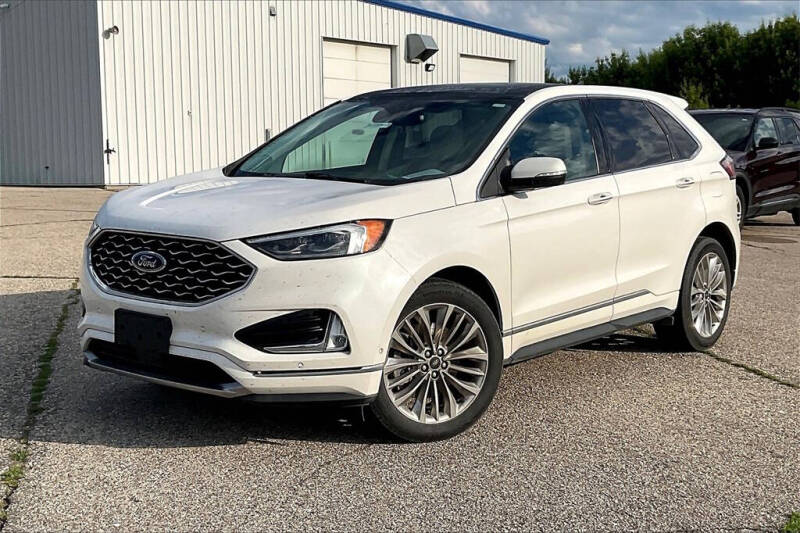 Used 2021 Ford Edge Titanium with VIN 2FMPK4K93MBA38558 for sale in Montevideo, Minnesota