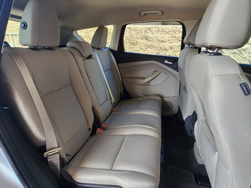 2017 Ford Escape SE