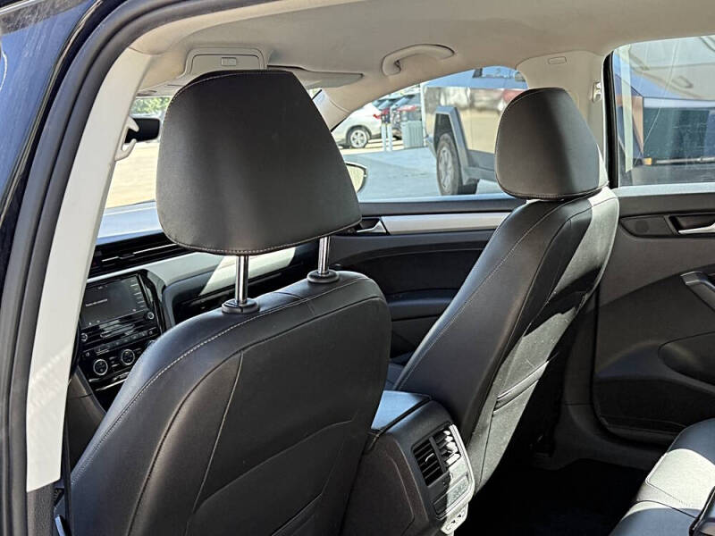 2020 Volkswagen Passat SE