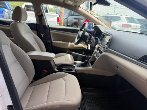 2019 Hyundai Elantra