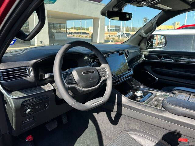 2022 Jeep Wagoneer Series III