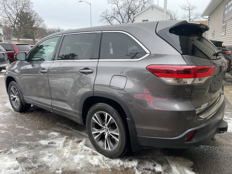 2018 Toyota Highlander LE Plus