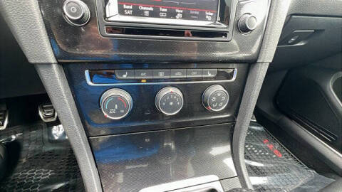 2015 Volkswagen Golf GTI SE