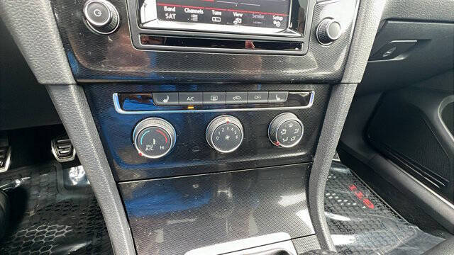 2015 Volkswagen Golf GTI SE