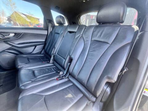 2017 Audi Q7 2.0T quattro Premium