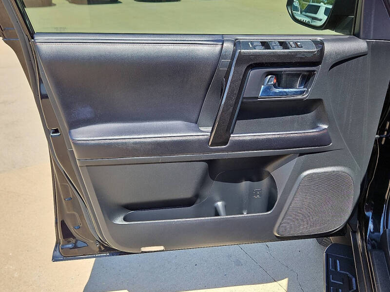 2024 Toyota 4Runner TRD Off-Road