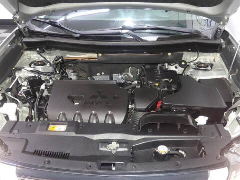 2020 Mitsubishi Outlander ES