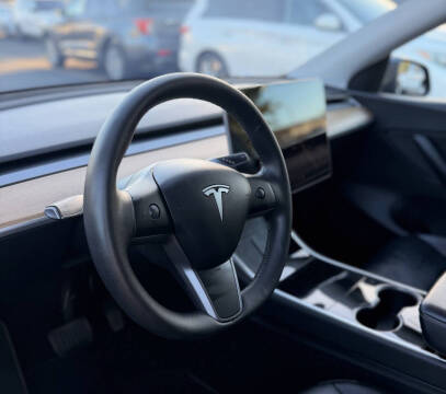 2020 Tesla Model Y Long Range