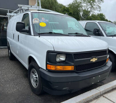 2017 Chevrolet Express 2500