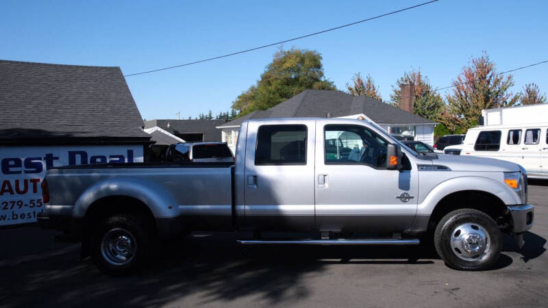 2014 Ford F-350 Super Duty Lariat photo 3