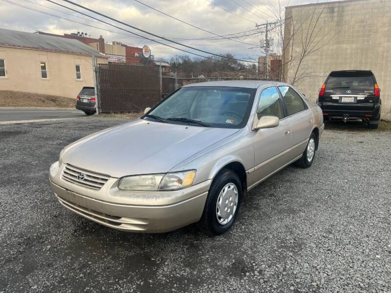 1998 Toyota Camry for sale at A & B Auto Finance Company in Alexandria VA