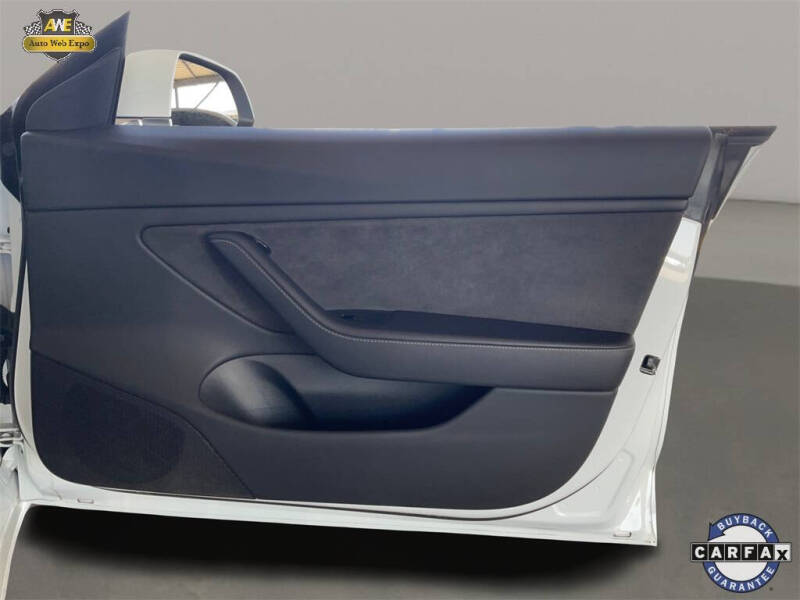 2018 Tesla Model 3 Mid Range