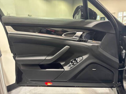 2011 Porsche Panamera