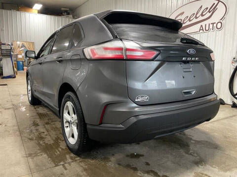 2021 Ford Edge SE
