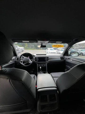 2020 Volkswagen Atlas Cross Sport SE 4Motion