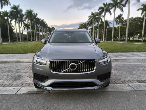 2020 Volvo XC90 T5 Momentum