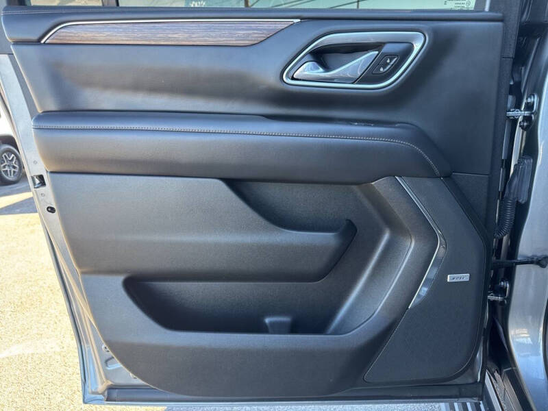 2021 Chevrolet Suburban High Country