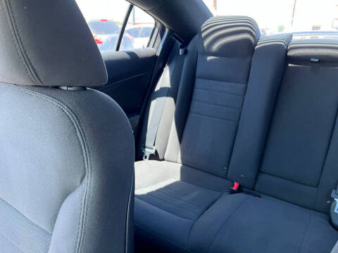 2013 Dodge Charger SE