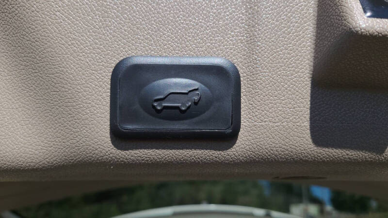 2013 GMC Acadia Denali