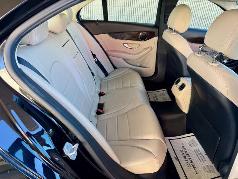 2015 Mercedes-Benz C-Class C 300 4MATIC