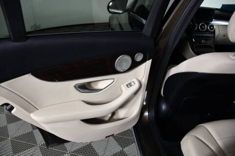 2016 Mercedes-Benz C-Class