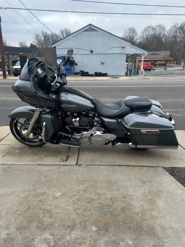 2021 Harley-Davidson Road Glide FLTRX