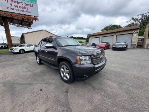 2011 Chevrolet Avalanche LTZ