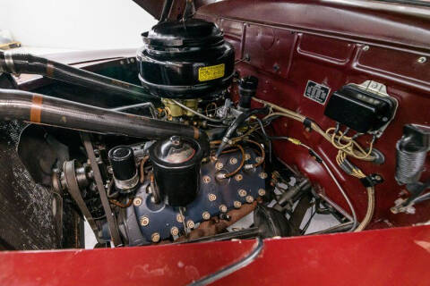 1946 Ford Super Deluxe