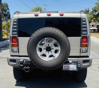 2004 HUMMER H2 Adventure Series