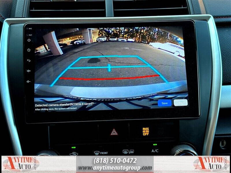 2017 Toyota Camry SE