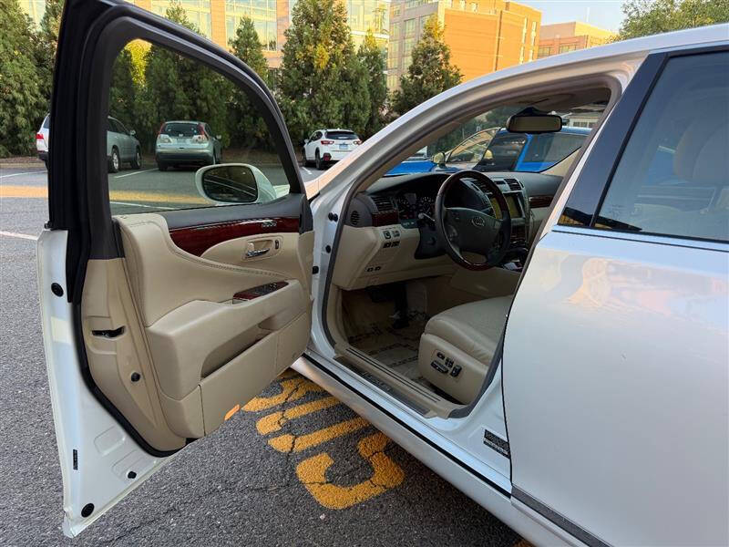 2007 Lexus LS 460