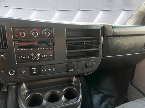 2020 Chevrolet Express 2500
