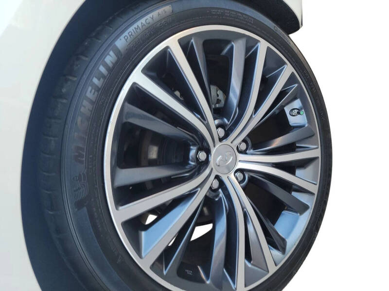 2019 Infiniti Q60