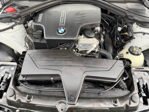 2017 BMW 3 Series 320i