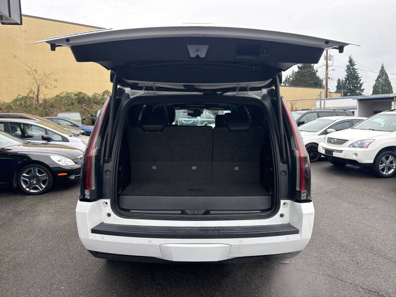 2016 Cadillac Escalade Platinum