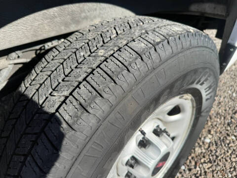 2023 GMC Savana 2500