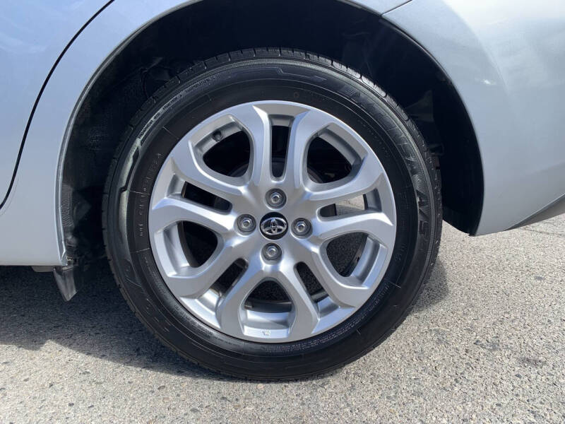 2017 Toyota Yaris iA