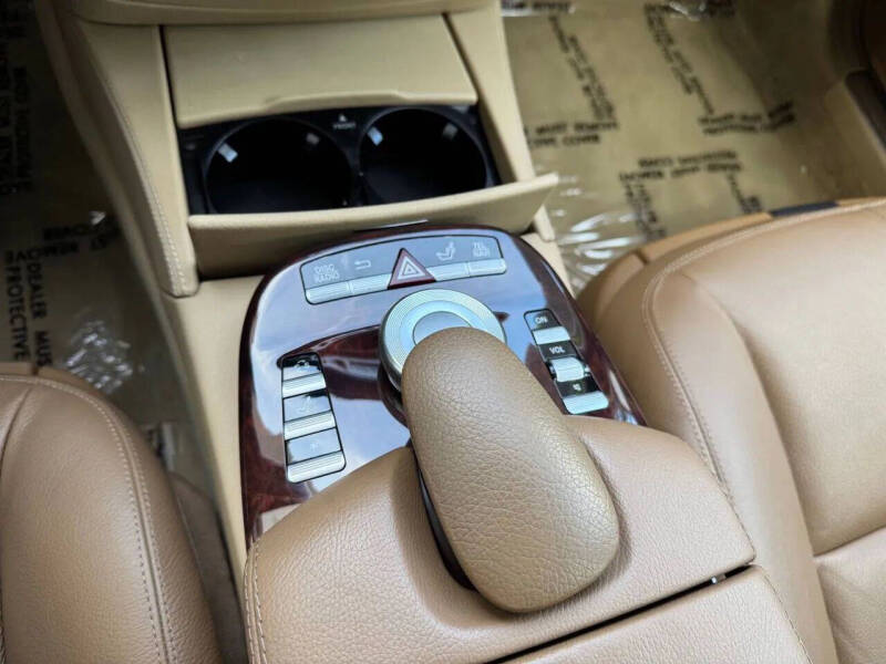 2007 Mercedes-Benz S-Class S 550